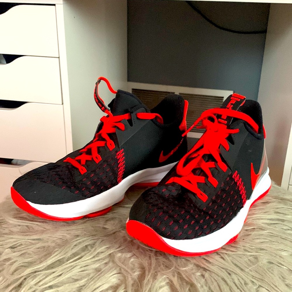 Nike basketball shoes